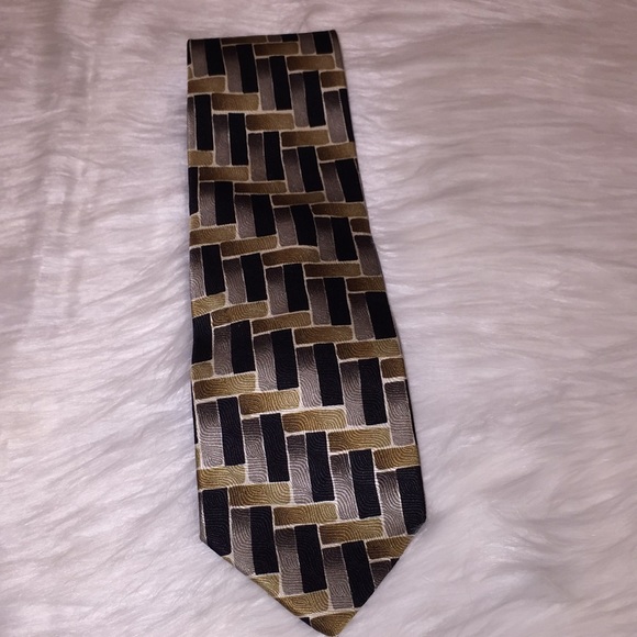 💰50% OFF Bundle of 5 Ties💰100% Silk Mens Tie, EUC by John Clarendon - Picture 3 of 5